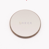 光學介質反射鏡的特點有那些呢？
